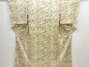 縮緬地　草花模様小紋着物